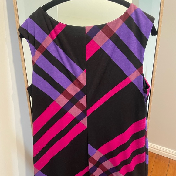 Tiana B, size large, shift style dress. - Picture 4 of 6